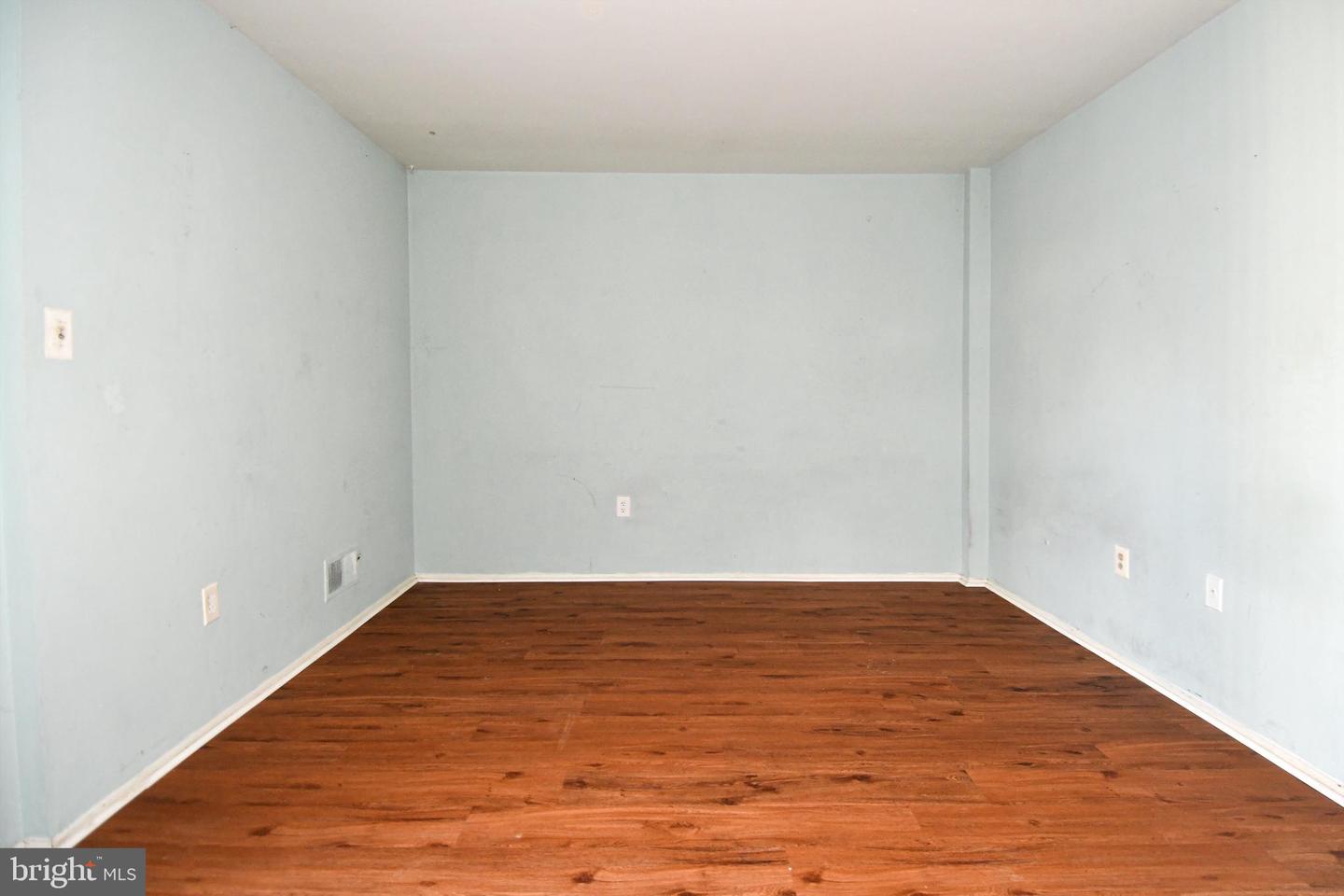 14623 BAKERSFIELD ST, WOODBRIDGE, Virginia 22193, 3 Bedrooms Bedrooms, ,1 BathroomBathrooms,Residential,For sale,14623 BAKERSFIELD ST,VAPW2110372 MLS # VAPW2110372