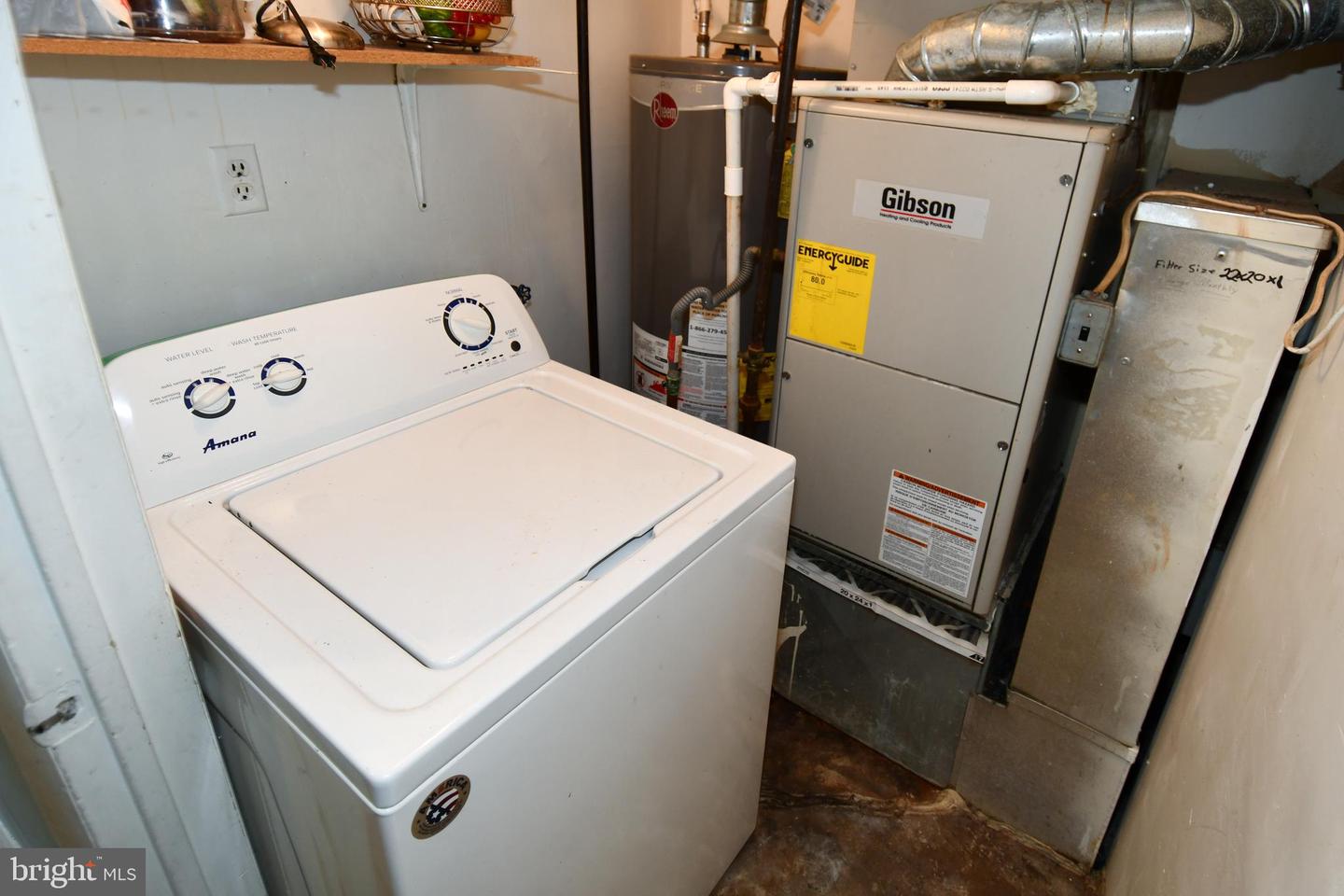 14623 BAKERSFIELD ST, WOODBRIDGE, Virginia 22193, 3 Bedrooms Bedrooms, ,1 BathroomBathrooms,Residential,For sale,14623 BAKERSFIELD ST,VAPW2110372 MLS # VAPW2110372