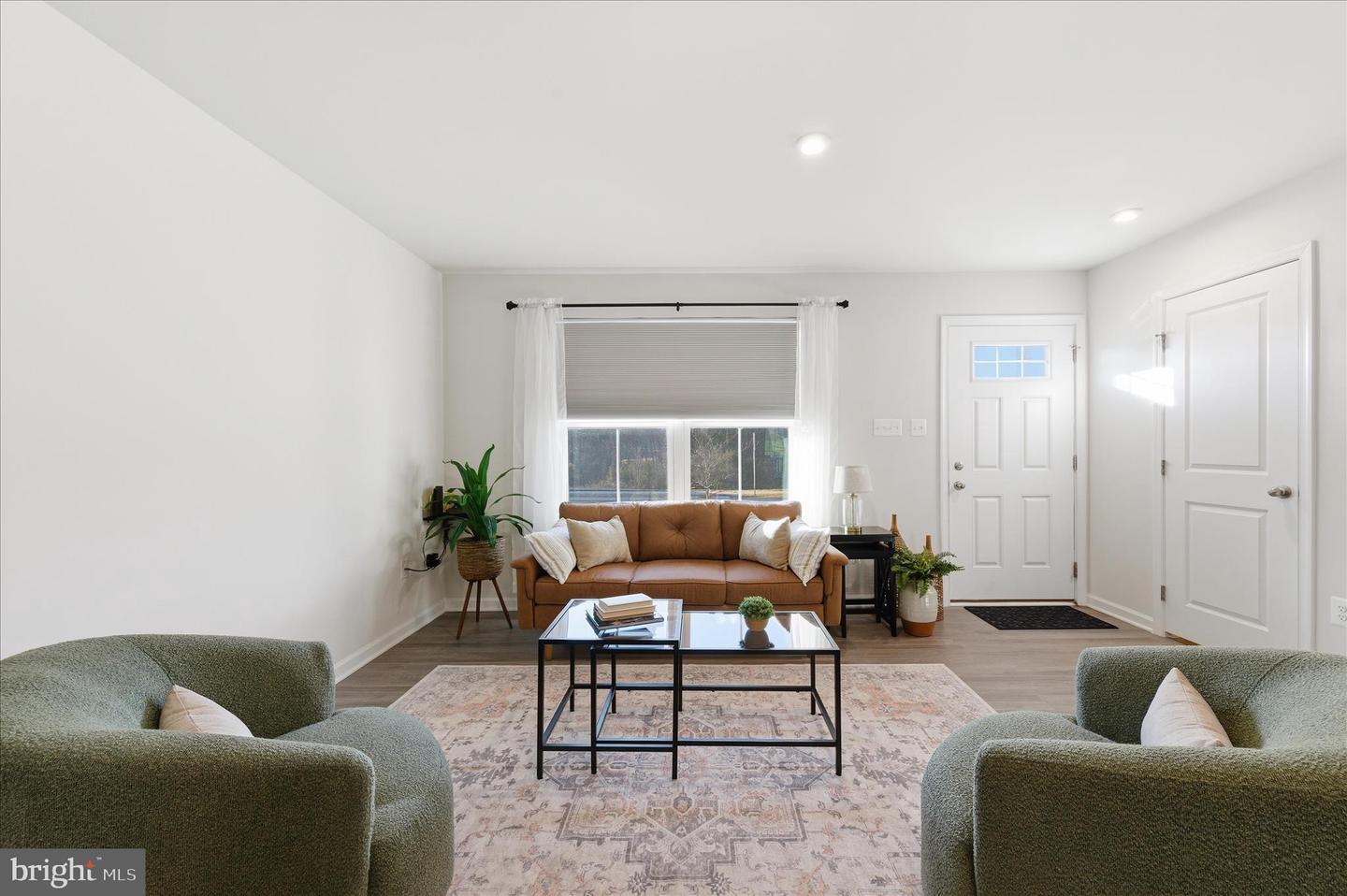 152 EMMET ST, MIDDLETOWN, Virginia 22645, 4 Bedrooms Bedrooms, ,2 BathroomsBathrooms,Residential,For sale,152 EMMET ST,VAFV2038830 MLS # VAFV2038830