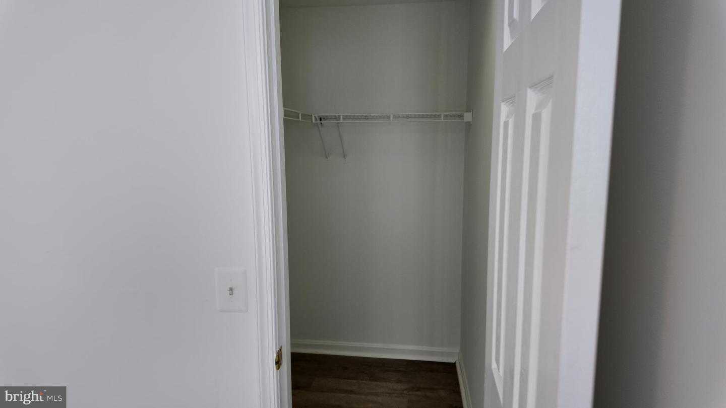 1123 HUNTMASTER TER NE #202, LEESBURG, Virginia 20176, 2 Bedrooms Bedrooms, ,1 BathroomBathrooms,Residential,For sale,1123 HUNTMASTER TER NE #202,VALO2113784 MLS # VALO2113784