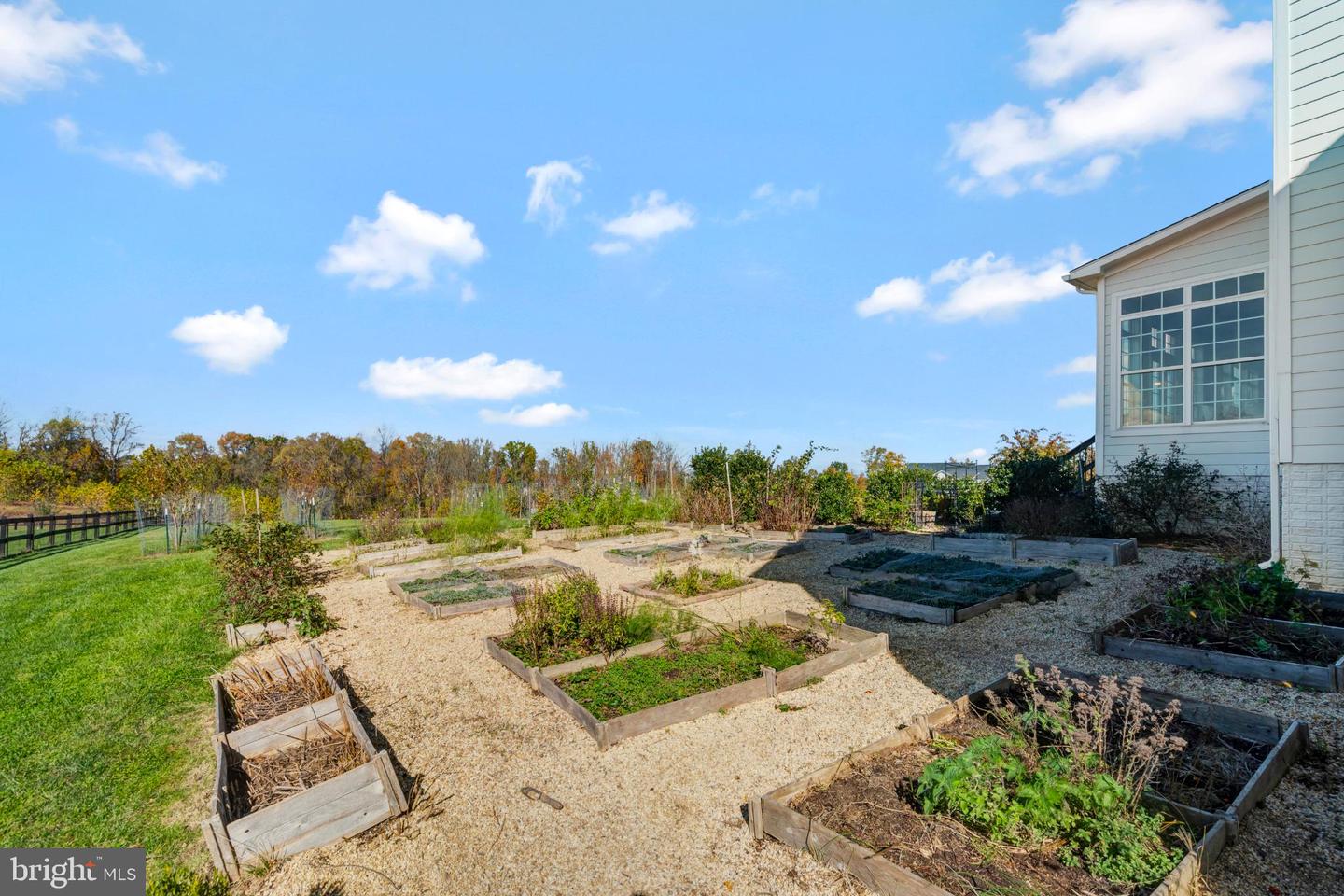 BRIDLE RIDGE LANE, PURCELLVILLE, Virginia 20132, ,Residential,For sale,BRIDLE RIDGE LANE,VALO2113792 MLS # VALO2113792