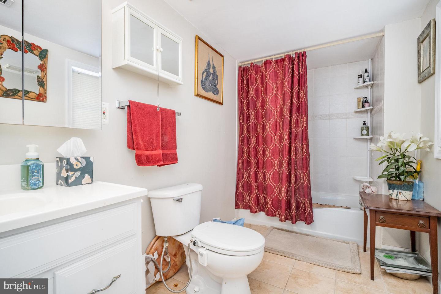 700 LAFAYETTE BLVD, FREDERICKSBURG, Virginia 22401, 4 Bedrooms Bedrooms, ,3 BathroomsBathrooms,Residential,For sale,700 LAFAYETTE BLVD,VAFB2009510 MLS # VAFB2009510