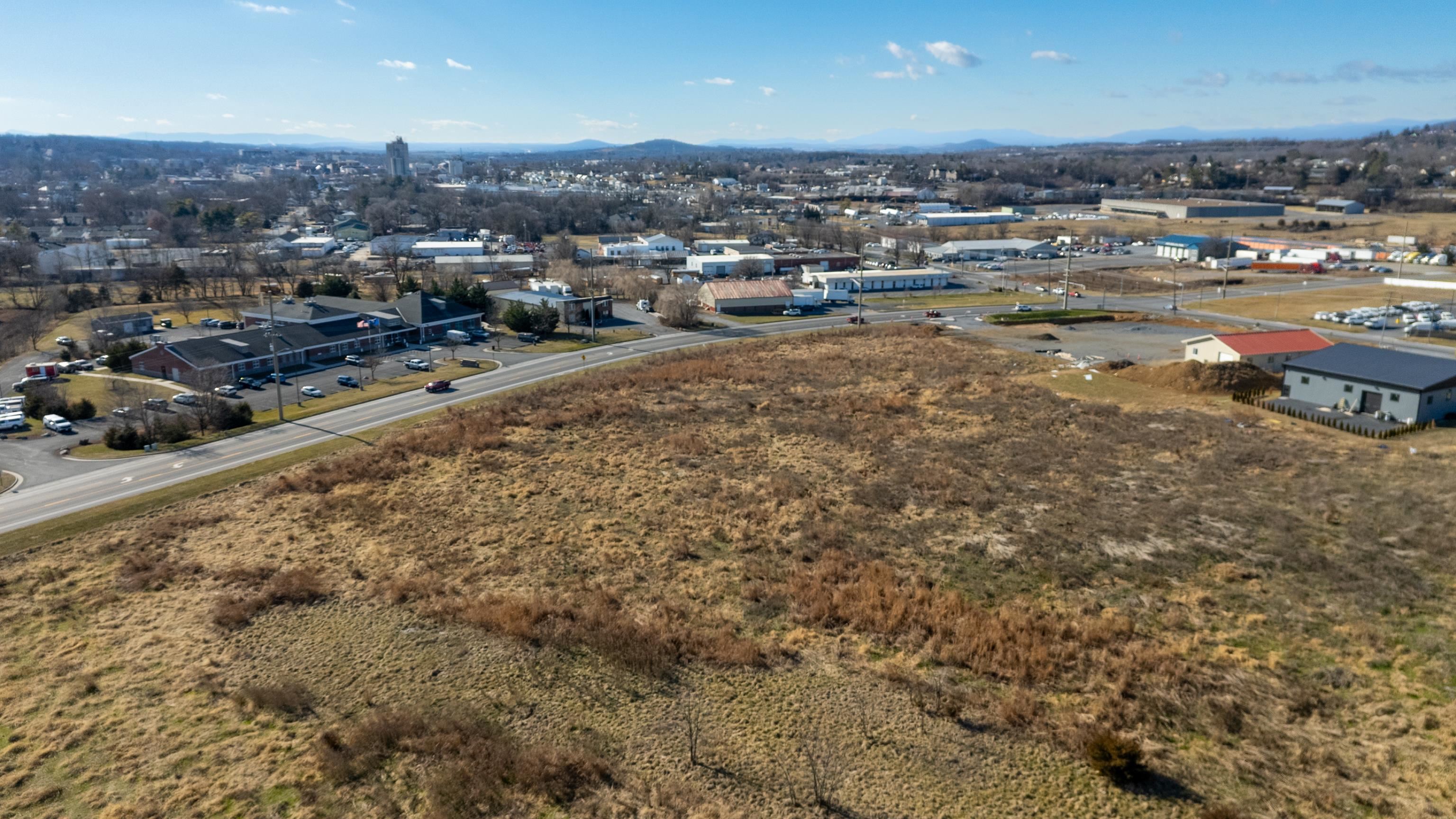 3.9 ac MT CLINTON PIKE, HARRISONBURG, Virginia 22801, ,Commercial,3.9 ac MT CLINTON PIKE,672402 MLS # 672402