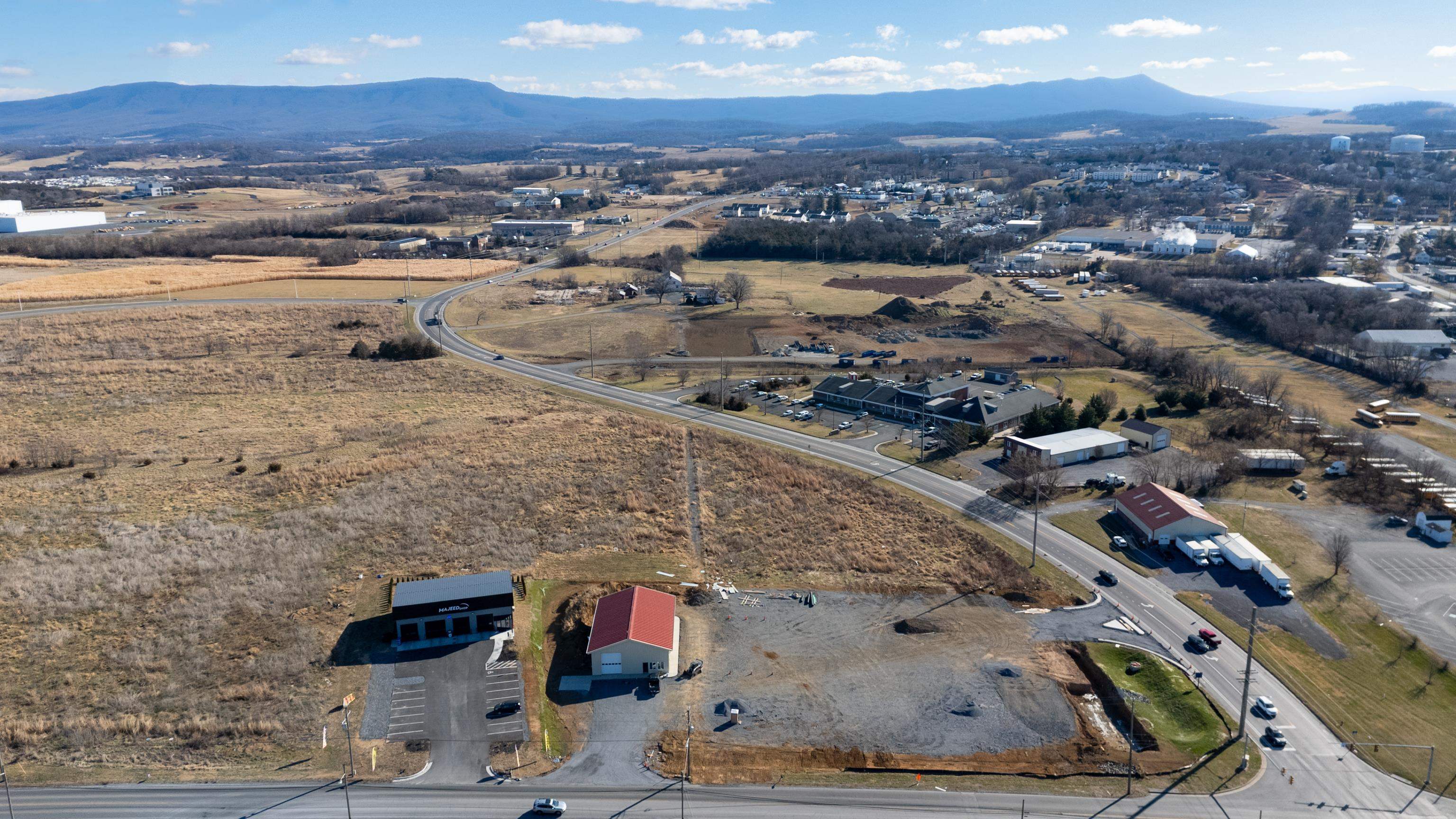 3.9 ac MT CLINTON PIKE, HARRISONBURG, Virginia 22801, ,Commercial,3.9 ac MT CLINTON PIKE,672402 MLS # 672402