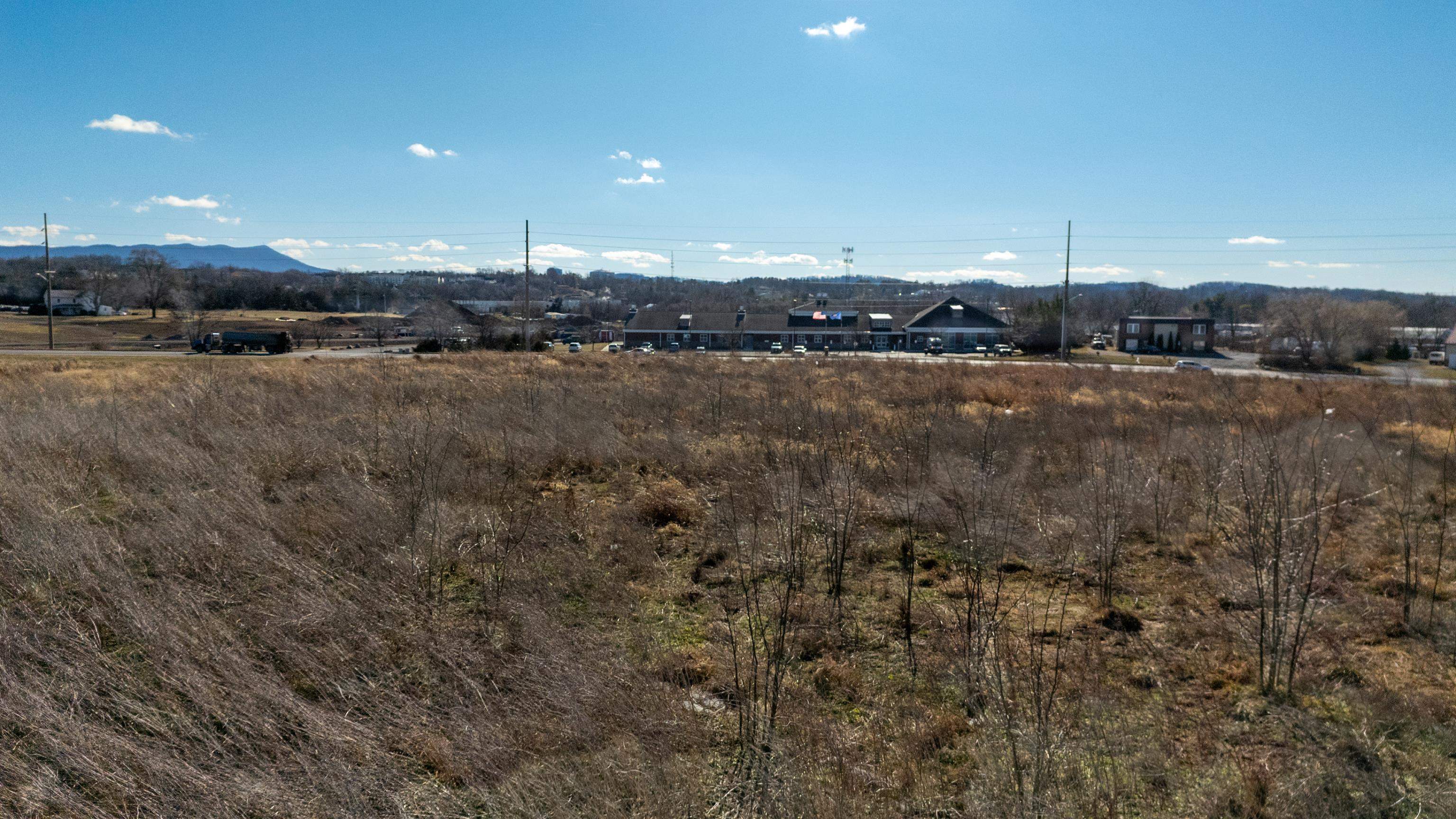 3.9 ac MT CLINTON PIKE, HARRISONBURG, Virginia 22801, ,Commercial,3.9 ac MT CLINTON PIKE,672402 MLS # 672402