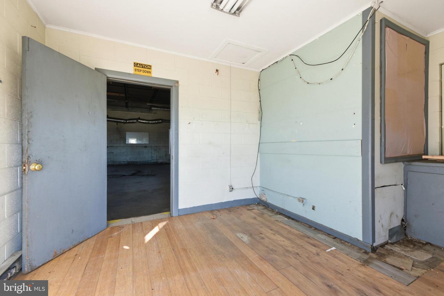 8729 PATRIOT HWY, FREDERICKSBURG, Virginia 22407, ,Land,For sale,8729 PATRIOT HWY,VASP2038598 MLS # VASP2038598