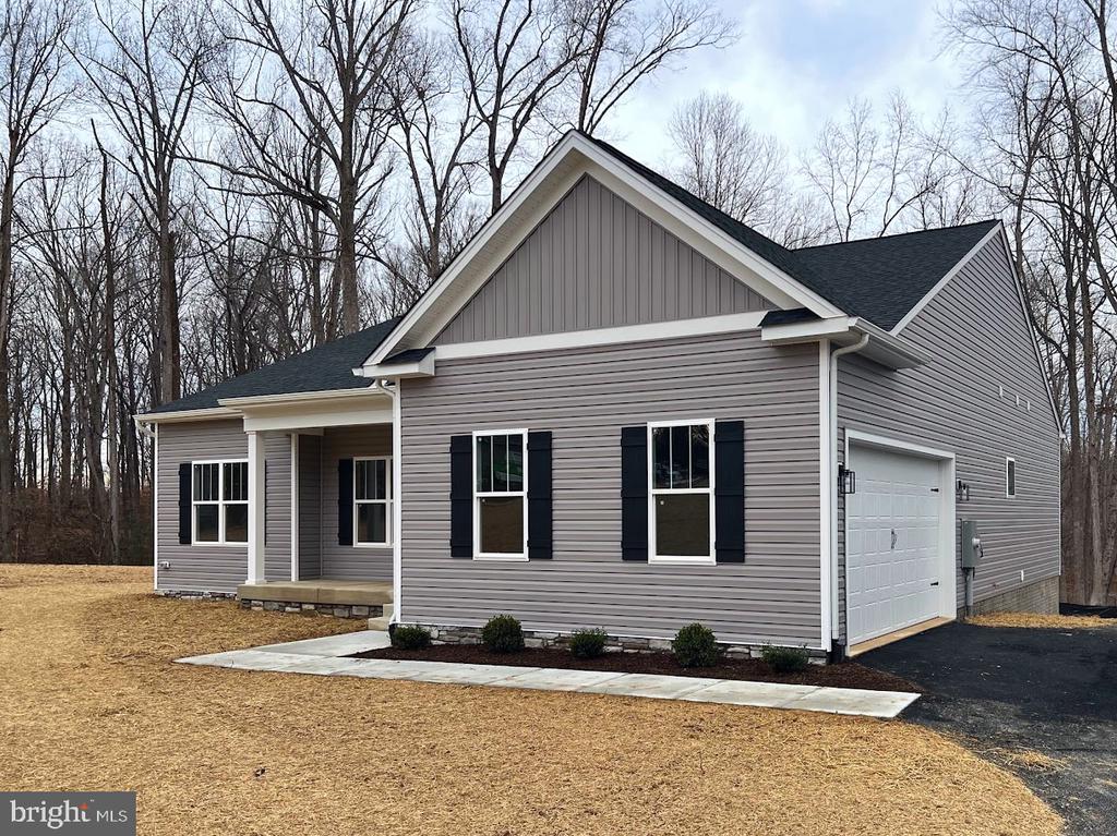 10416 NI RIVER DR, SPOTSYLVANIA, Virginia 22553, 4 Bedrooms Bedrooms, ,3 BathroomsBathrooms,Residential,10416 NI RIVER DR,VASP2037930 MLS # VASP2037930