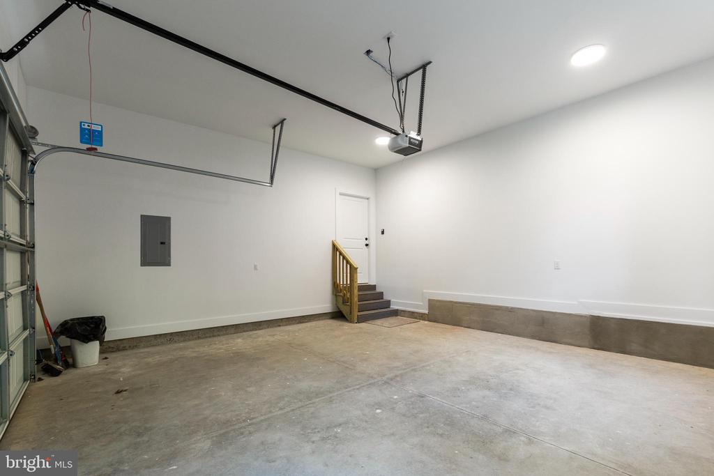 10416 NI RIVER DR, SPOTSYLVANIA, Virginia 22553, 4 Bedrooms Bedrooms, ,3 BathroomsBathrooms,Residential,10416 NI RIVER DR,VASP2037930 MLS # VASP2037930