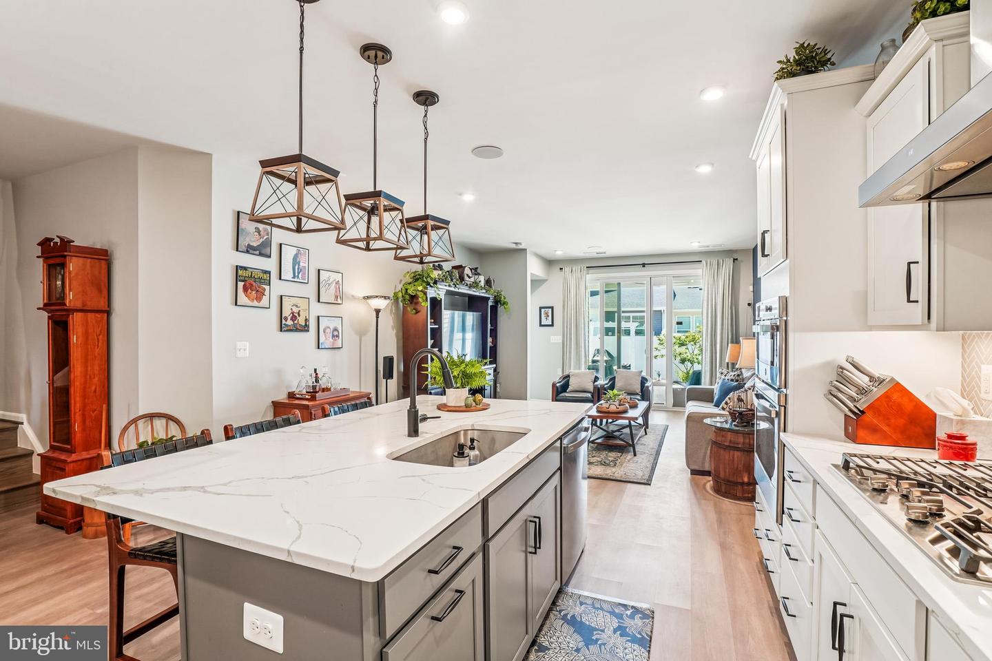 3703 HAVERTILL LN, WOODBRIDGE, Virginia 22193, 3 Bedrooms Bedrooms, 6 Rooms Rooms,2 BathroomsBathrooms,Residential,For sale,3703 HAVERTILL LN,VAPW2104222 MLS # VAPW2104222