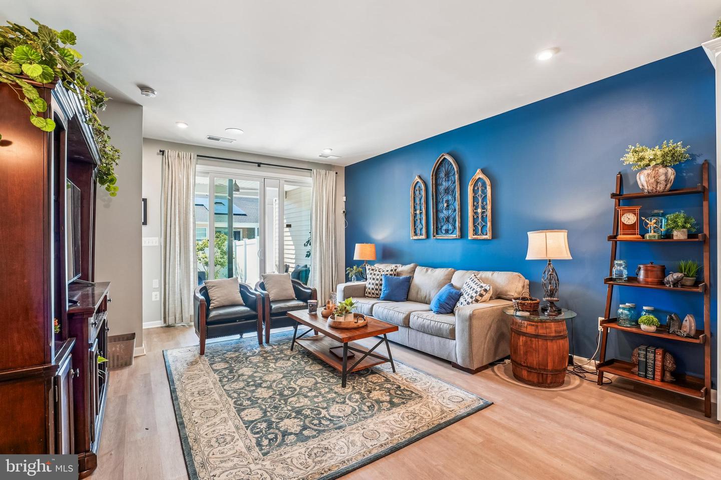 3703 HAVERTILL LN, WOODBRIDGE, Virginia 22193, 3 Bedrooms Bedrooms, 6 Rooms Rooms,2 BathroomsBathrooms,Residential,For sale,3703 HAVERTILL LN,VAPW2104222 MLS # VAPW2104222