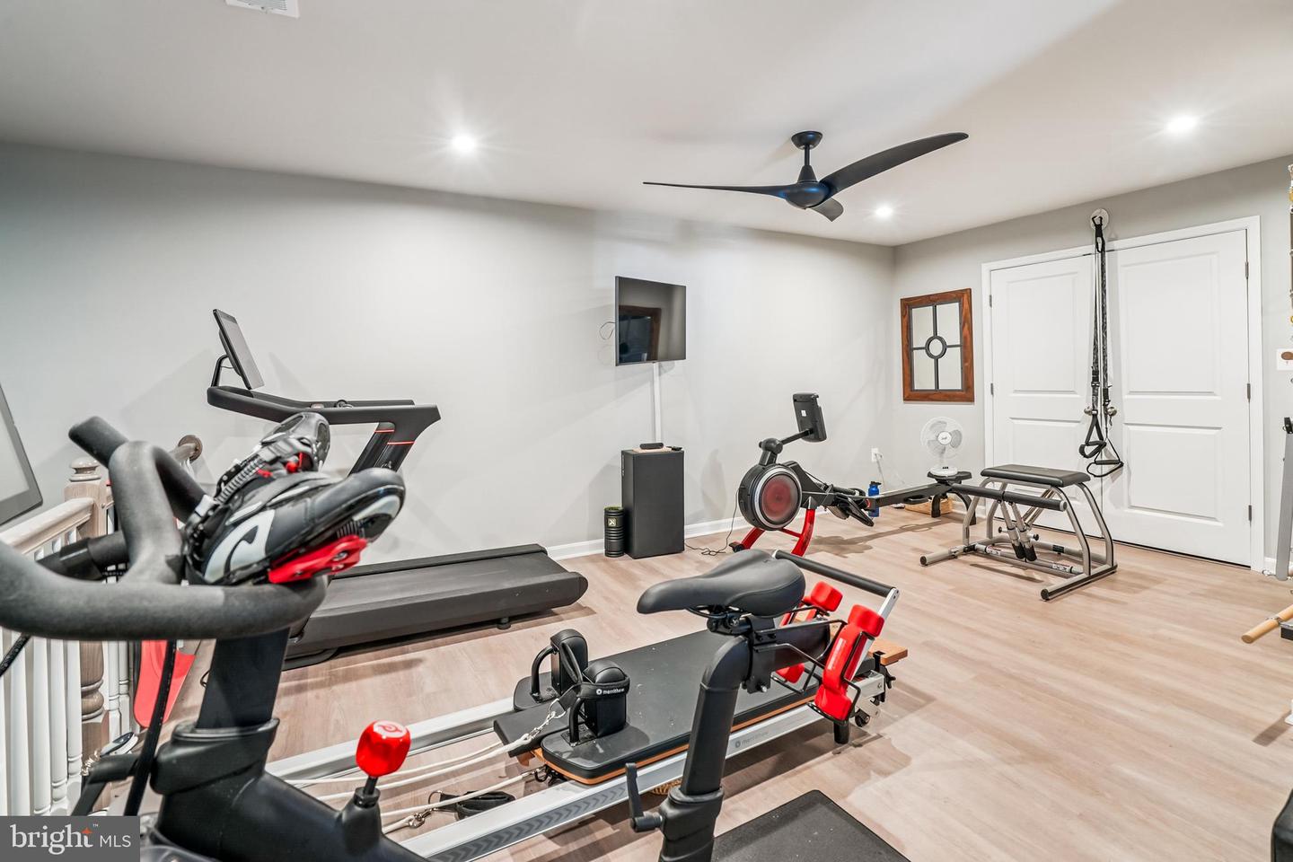 3703 HAVERTILL LN, WOODBRIDGE, Virginia 22193, 3 Bedrooms Bedrooms, 6 Rooms Rooms,2 BathroomsBathrooms,Residential,For sale,3703 HAVERTILL LN,VAPW2104222 MLS # VAPW2104222