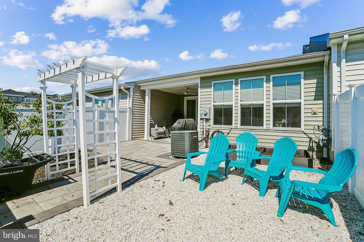 3703 HAVERTILL LN, WOODBRIDGE, Virginia 22193, 3 Bedrooms Bedrooms, 6 Rooms Rooms,2 BathroomsBathrooms,Residential,For sale,3703 HAVERTILL LN,VAPW2104222 MLS # VAPW2104222