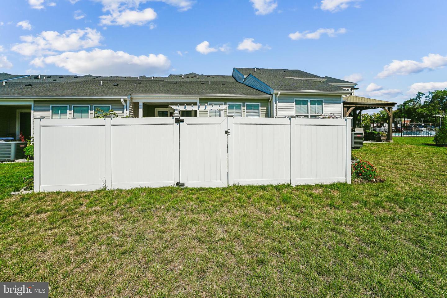 3703 HAVERTILL LN, WOODBRIDGE, Virginia 22193, 3 Bedrooms Bedrooms, 6 Rooms Rooms,2 BathroomsBathrooms,Residential,For sale,3703 HAVERTILL LN,VAPW2104222 MLS # VAPW2104222