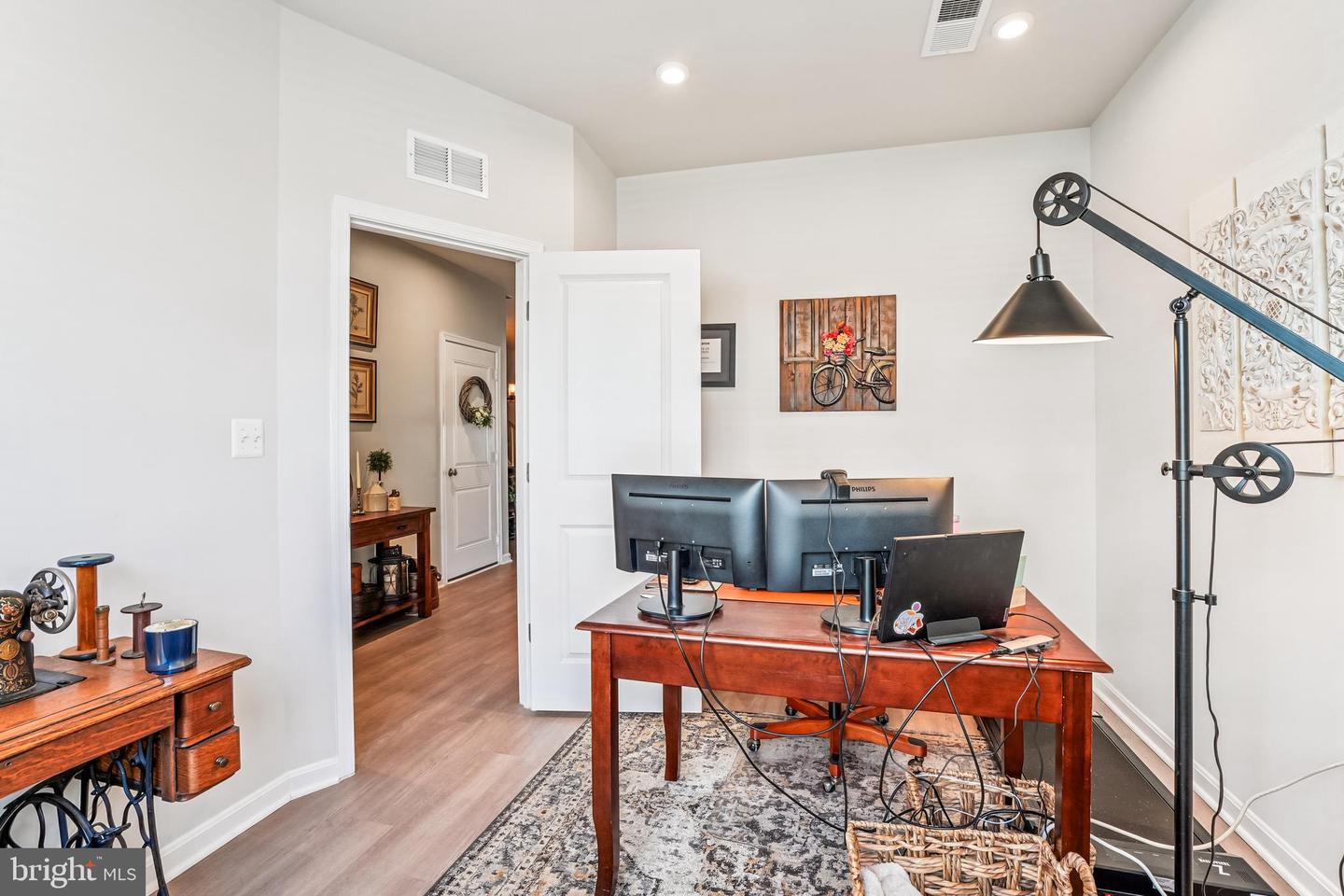 3703 HAVERTILL LN, WOODBRIDGE, Virginia 22193, 3 Bedrooms Bedrooms, 6 Rooms Rooms,2 BathroomsBathrooms,Residential,For sale,3703 HAVERTILL LN,VAPW2104222 MLS # VAPW2104222