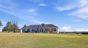 18141 YOUNGS LN, ELKWOOD, Virginia 22718, 4 Bedrooms Bedrooms, ,2 BathroomsBathrooms,Residential,18141 YOUNGS LN,VACU2012298 MLS # VACU2012298