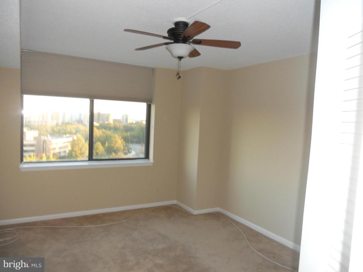 3709 GEORGE MASON DR #1213 E, FALLS CHURCH, Virginia 22041, 2 Bedrooms Bedrooms, ,2 BathroomsBathrooms,Residential,For sale,3709 GEORGE MASON DR #1213 E,VAFX2274458 MLS # VAFX2274458