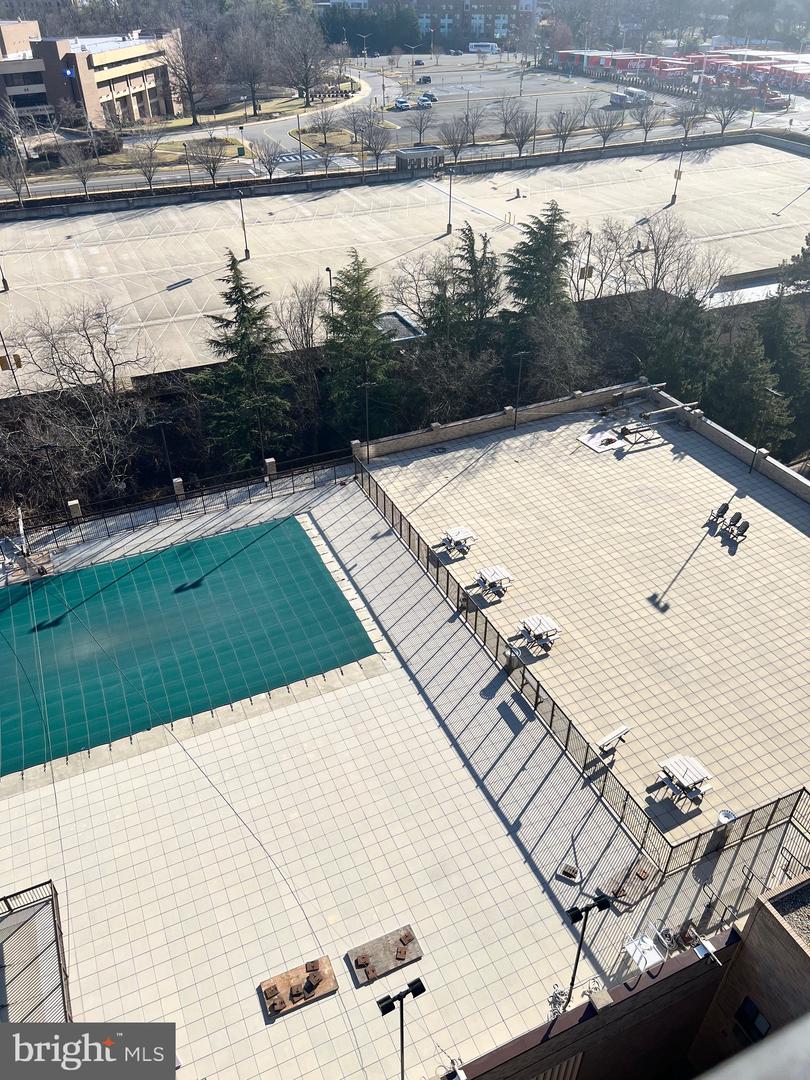 3709 GEORGE MASON DR #1213 E, FALLS CHURCH, Virginia 22041, 2 Bedrooms Bedrooms, ,2 BathroomsBathrooms,Residential,For sale,3709 GEORGE MASON DR #1213 E,VAFX2274458 MLS # VAFX2274458