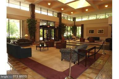 3709 GEORGE MASON DR #1213 E, FALLS CHURCH, Virginia 22041, 2 Bedrooms Bedrooms, ,2 BathroomsBathrooms,Residential,For sale,3709 GEORGE MASON DR #1213 E,VAFX2274458 MLS # VAFX2274458