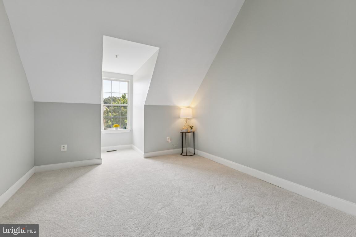 8058 GENEA WAY #48, FALLS CHURCH, Virginia 22042, 3 Bedrooms Bedrooms, ,2 BathroomsBathrooms,Residential,For sale,8058 GENEA WAY #48,VAFX2275062 MLS # VAFX2275062