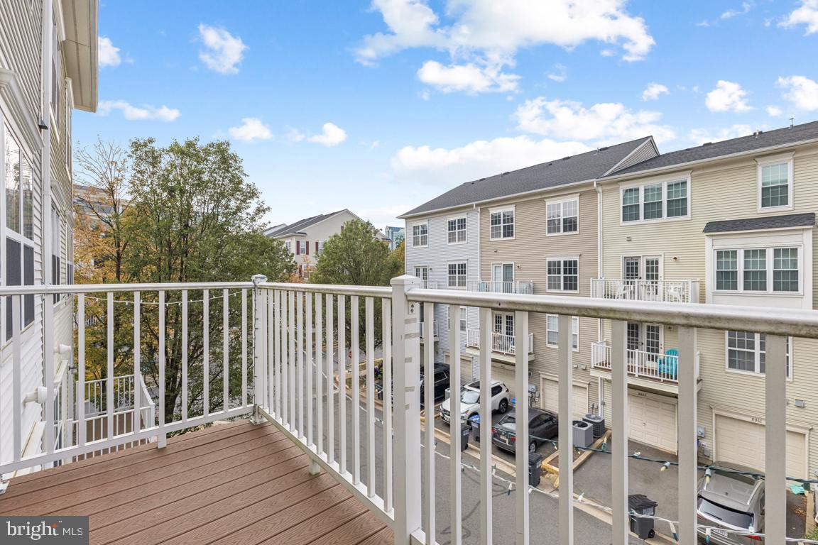 8058 GENEA WAY #48, FALLS CHURCH, Virginia 22042, 3 Bedrooms Bedrooms, ,2 BathroomsBathrooms,Residential,For sale,8058 GENEA WAY #48,VAFX2275062 MLS # VAFX2275062