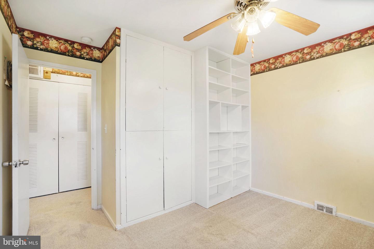 4817 UPLAND DR, ALEXANDRIA, Virginia 22310, 3 Bedrooms Bedrooms, ,2 BathroomsBathrooms,Residential,For sale,4817 UPLAND DR,VAFX2277272 MLS # VAFX2277272