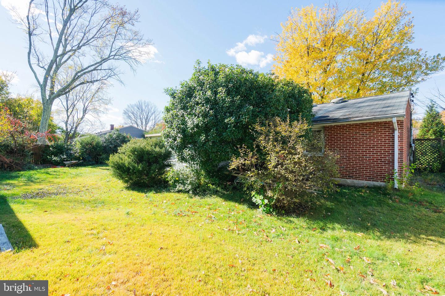 4817 UPLAND DR, ALEXANDRIA, Virginia 22310, 3 Bedrooms Bedrooms, ,2 BathroomsBathrooms,Residential,For sale,4817 UPLAND DR,VAFX2277272 MLS # VAFX2277272