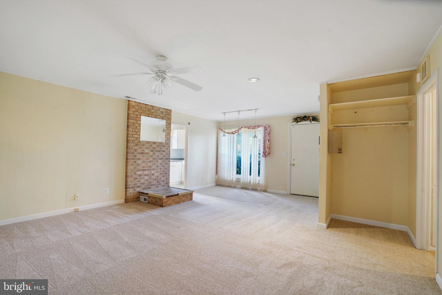 4817 UPLAND DR, ALEXANDRIA, Virginia 22310, 3 Bedrooms Bedrooms, ,2 BathroomsBathrooms,Residential,For sale,4817 UPLAND DR,VAFX2277272 MLS # VAFX2277272