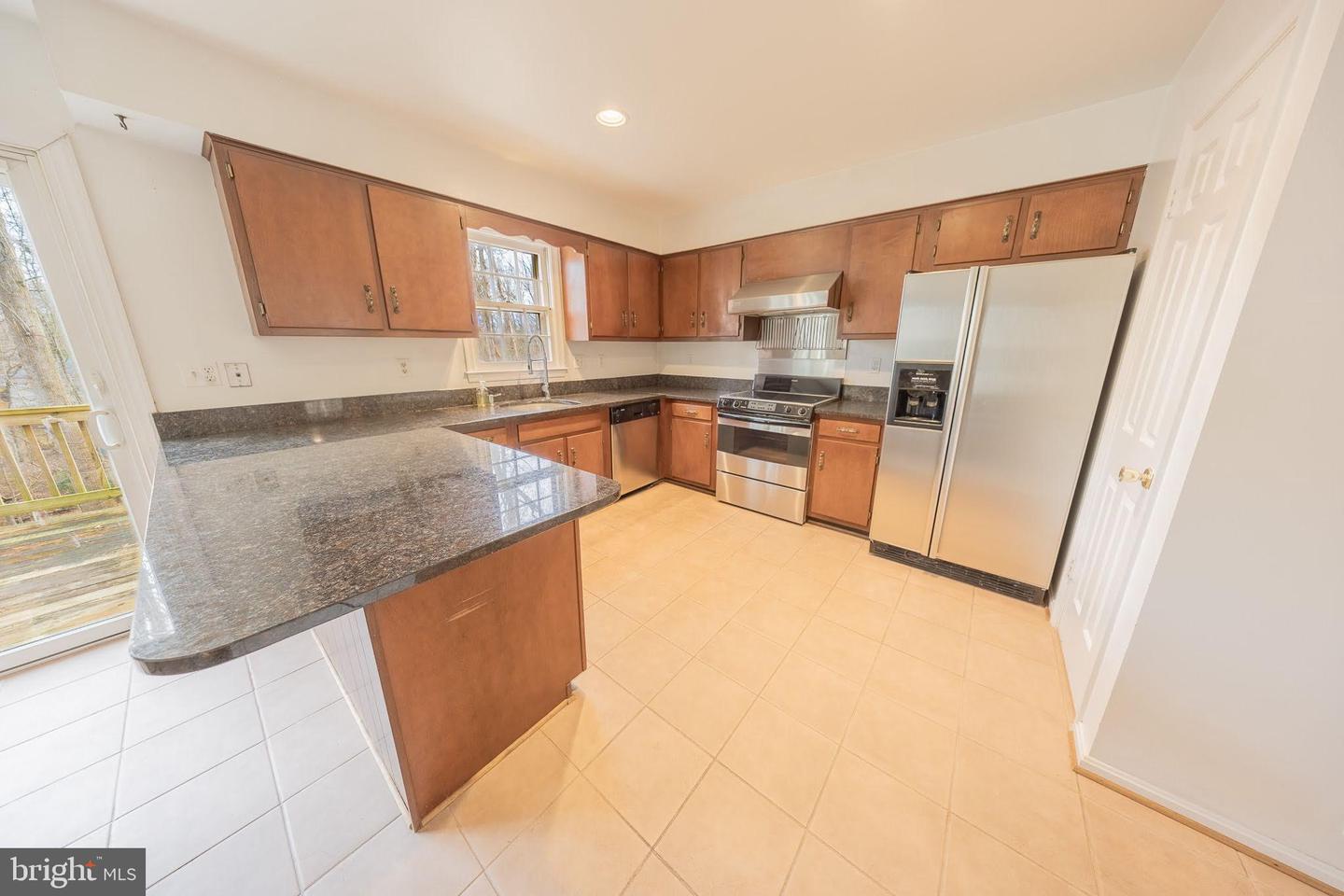 2201 NOBEHAR, VIENNA, Virginia 22181, 5 Bedrooms Bedrooms, ,3 BathroomsBathrooms,Residential,For sale,2201 NOBEHAR,VAFX2278508 MLS # VAFX2278508