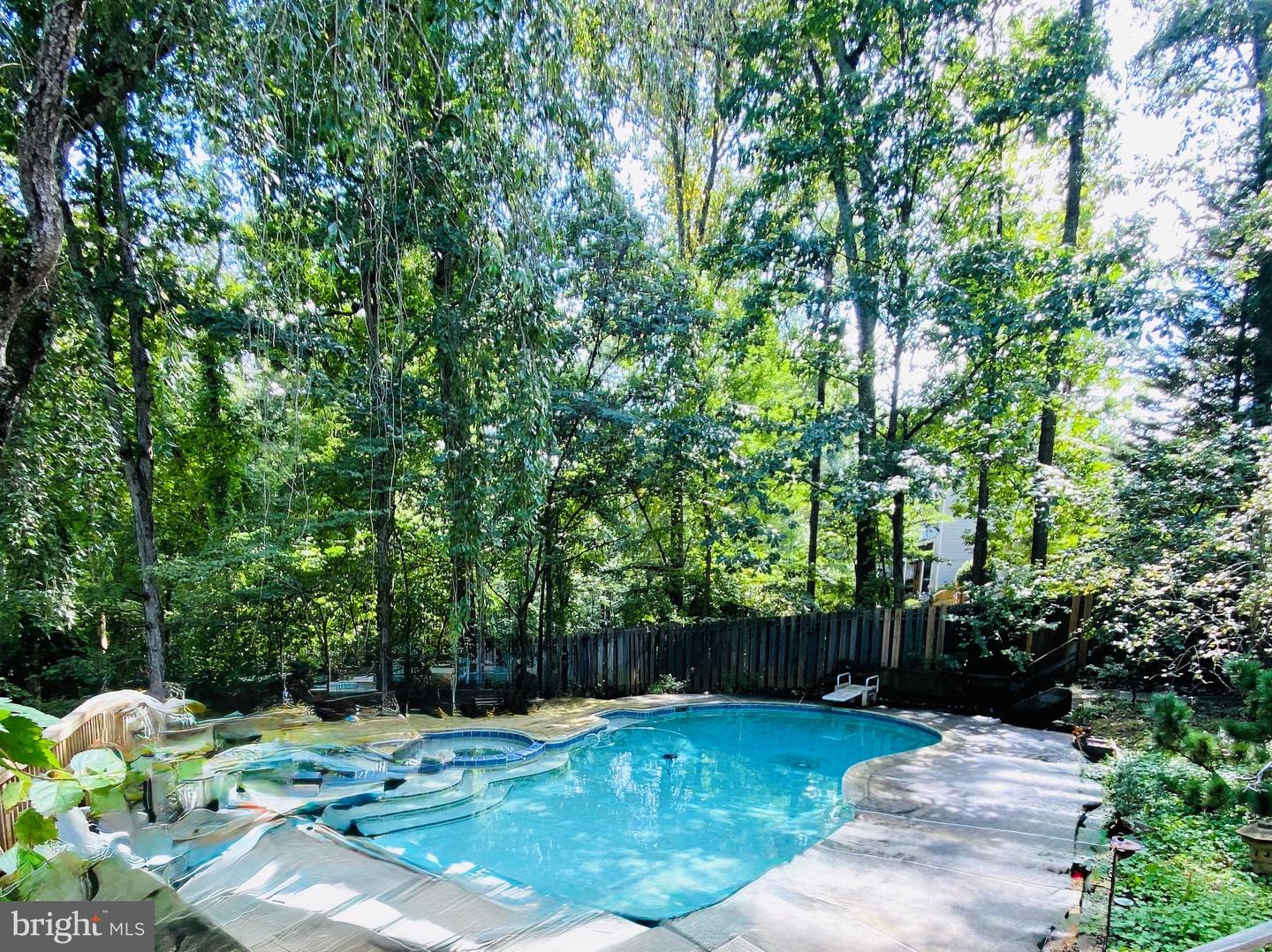 2201 NOBEHAR, VIENNA, Virginia 22181, 5 Bedrooms Bedrooms, ,3 BathroomsBathrooms,Residential,For sale,2201 NOBEHAR,VAFX2278508 MLS # VAFX2278508