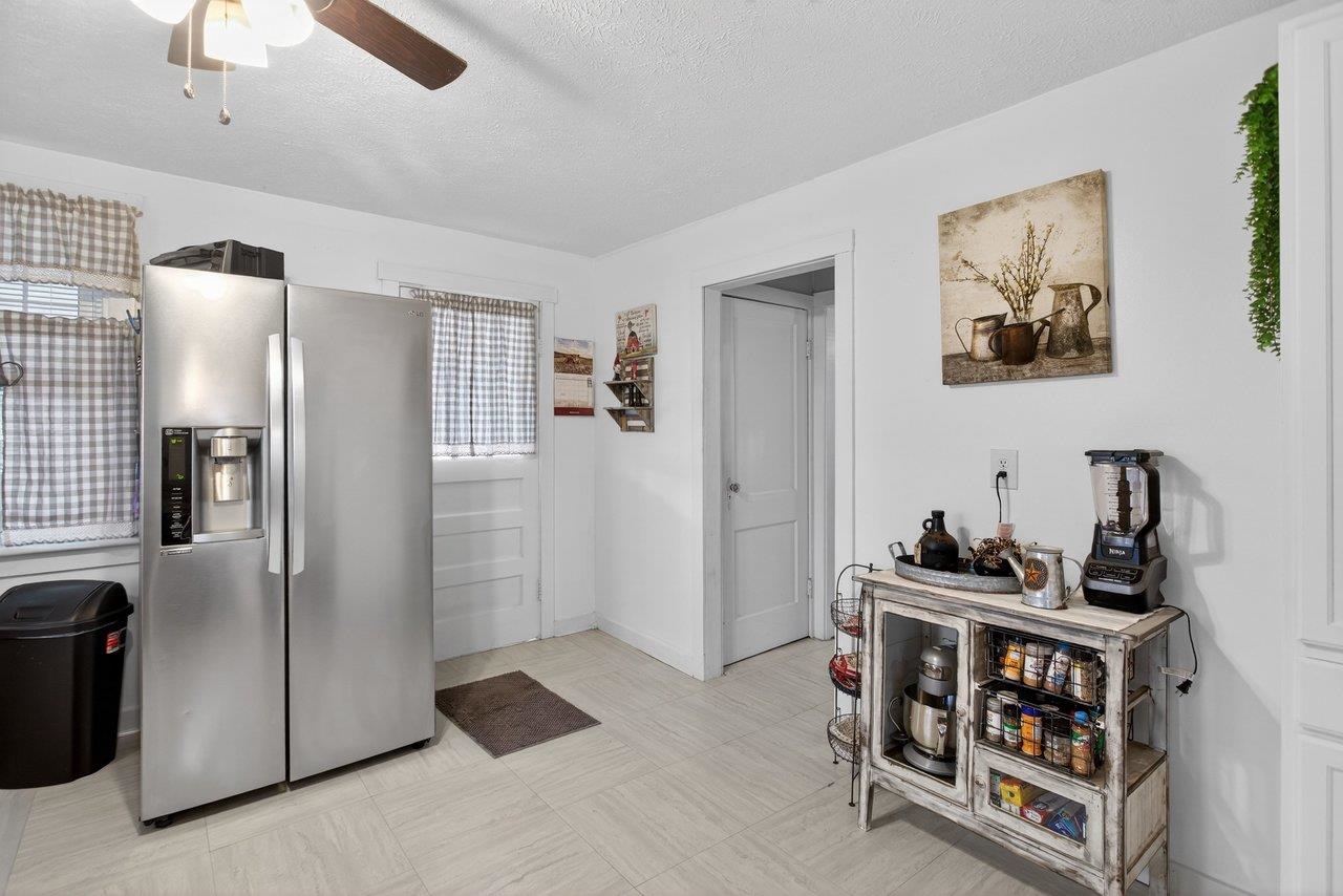 6699 S EAST SIDE HWY, ELKTON, Virginia 22827, 4 Bedrooms Bedrooms, ,1 BathroomBathrooms,Residential,6699 S EAST SIDE HWY,672408 MLS # 672408