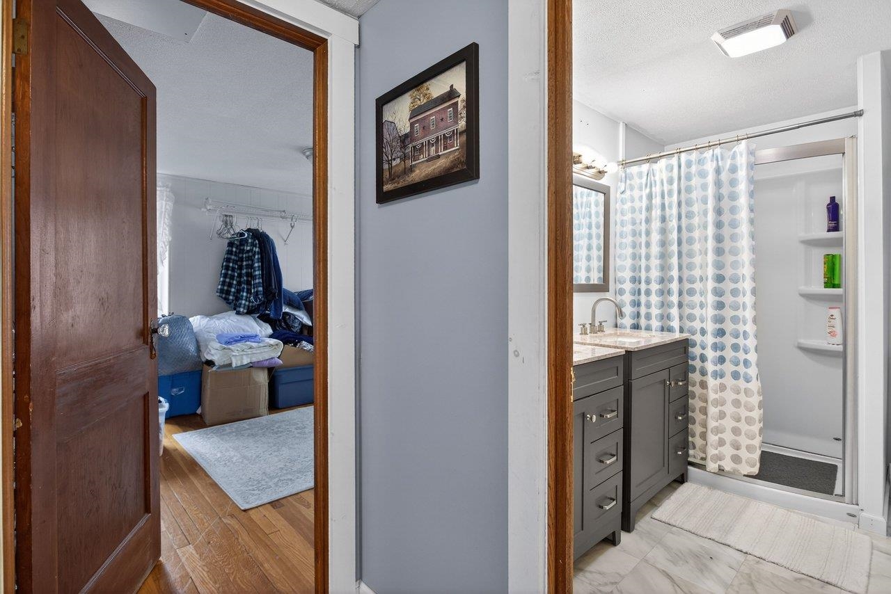 6699 S EAST SIDE HWY, ELKTON, Virginia 22827, 4 Bedrooms Bedrooms, ,1 BathroomBathrooms,Residential,6699 S EAST SIDE HWY,672408 MLS # 672408