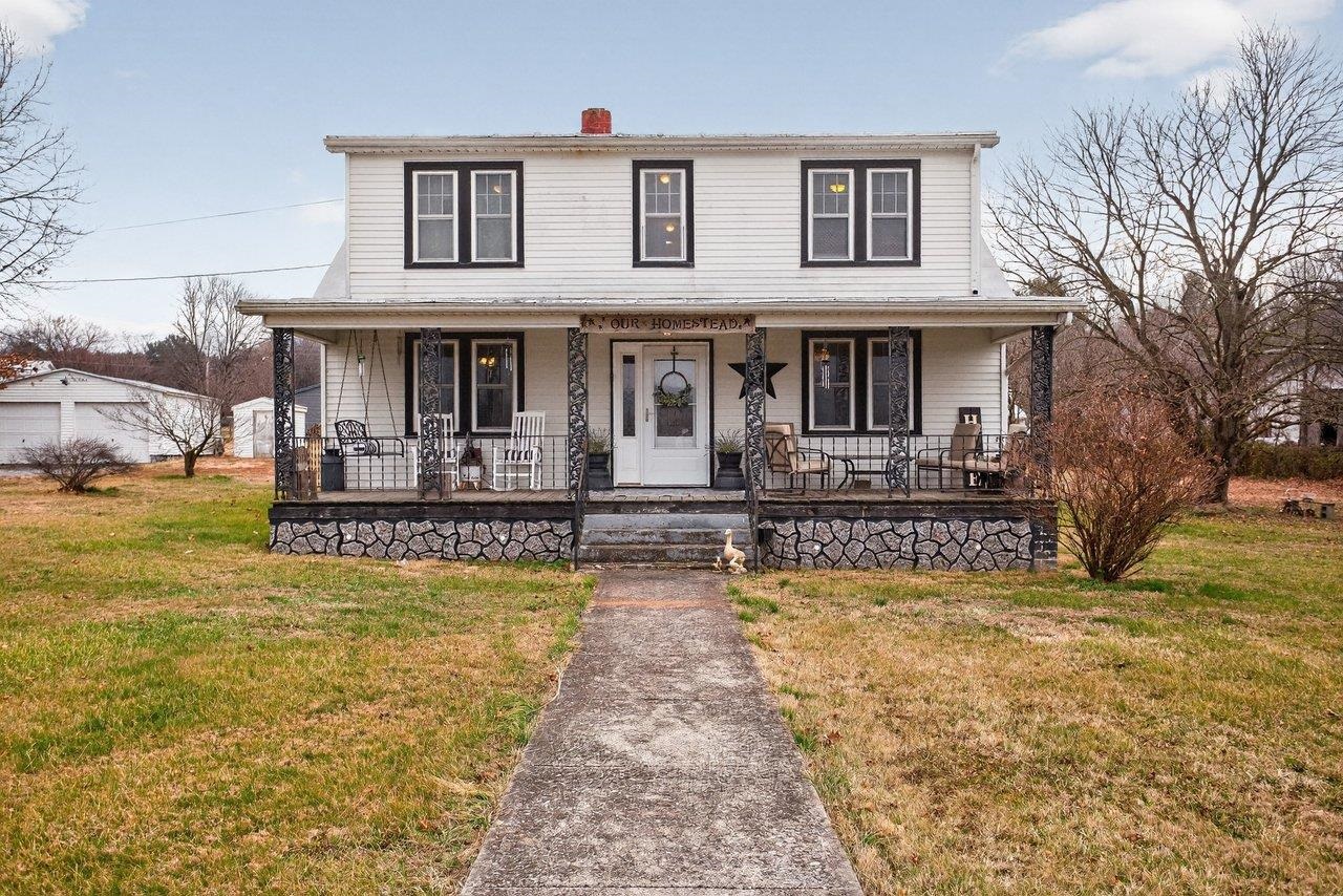 6699 S EAST SIDE HWY, ELKTON, Virginia 22827, 4 Bedrooms Bedrooms, ,1 BathroomBathrooms,Residential,6699 S EAST SIDE HWY,672408 MLS # 672408