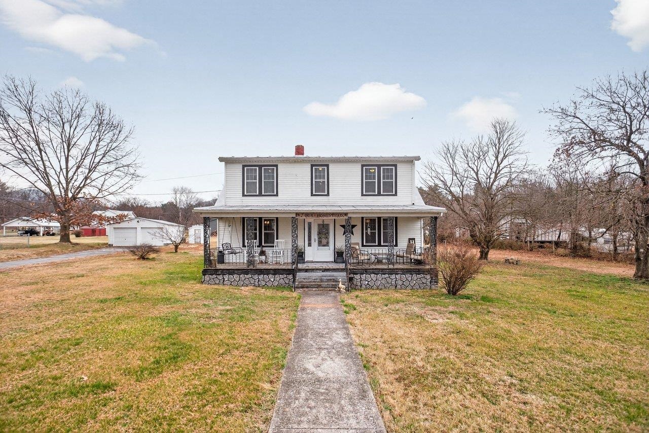 6699 S EAST SIDE HWY, ELKTON, Virginia 22827, 4 Bedrooms Bedrooms, ,1 BathroomBathrooms,Residential,6699 S EAST SIDE HWY,672408 MLS # 672408