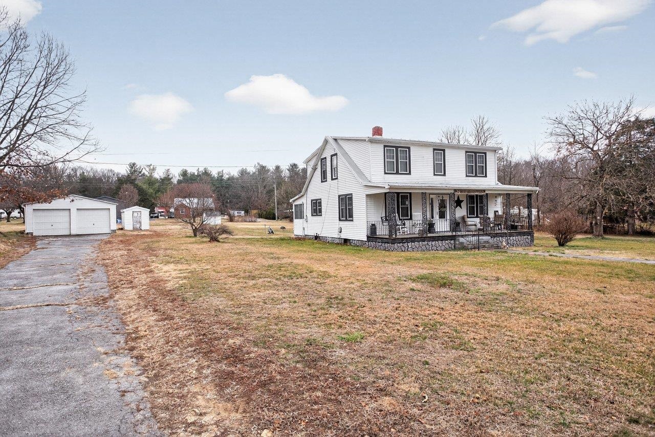 6699 S EAST SIDE HWY, ELKTON, Virginia 22827, 4 Bedrooms Bedrooms, ,1 BathroomBathrooms,Residential,6699 S EAST SIDE HWY,672408 MLS # 672408