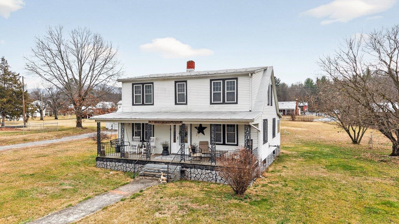 6699 S EAST SIDE HWY, ELKTON, Virginia 22827, 4 Bedrooms Bedrooms, ,1 BathroomBathrooms,Residential,6699 S EAST SIDE HWY,672408 MLS # 672408