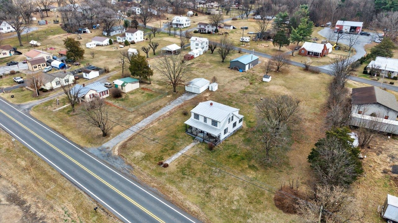 6699 S EAST SIDE HWY, ELKTON, Virginia 22827, 4 Bedrooms Bedrooms, ,1 BathroomBathrooms,Residential,6699 S EAST SIDE HWY,672408 MLS # 672408