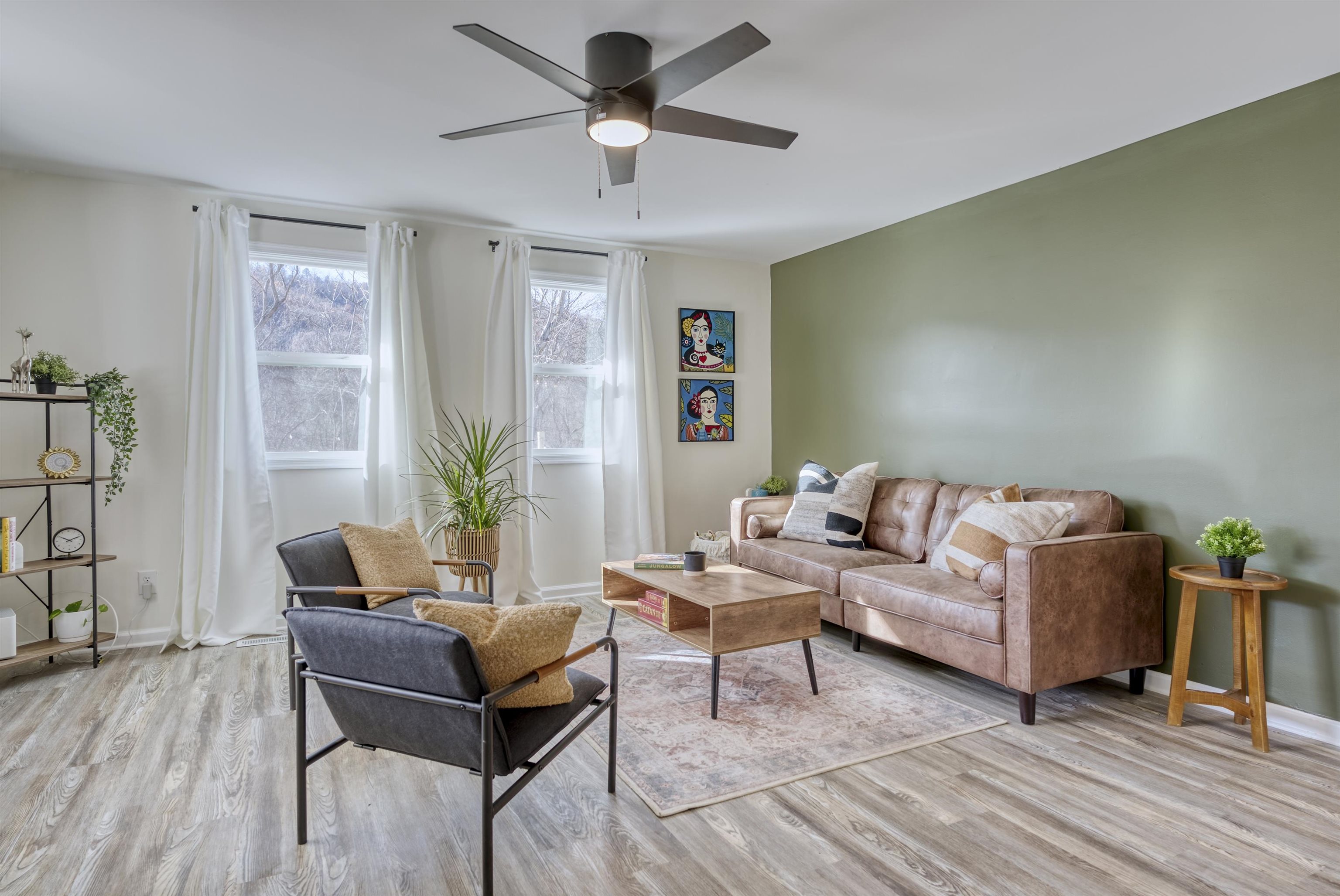 220 VIEW MOUNTAIN RD, STANLEY, Virginia 22851, 3 Bedrooms Bedrooms, ,2 BathroomsBathrooms,Residential,Silox Getaway,220 VIEW MOUNTAIN RD,672414 MLS # 672414