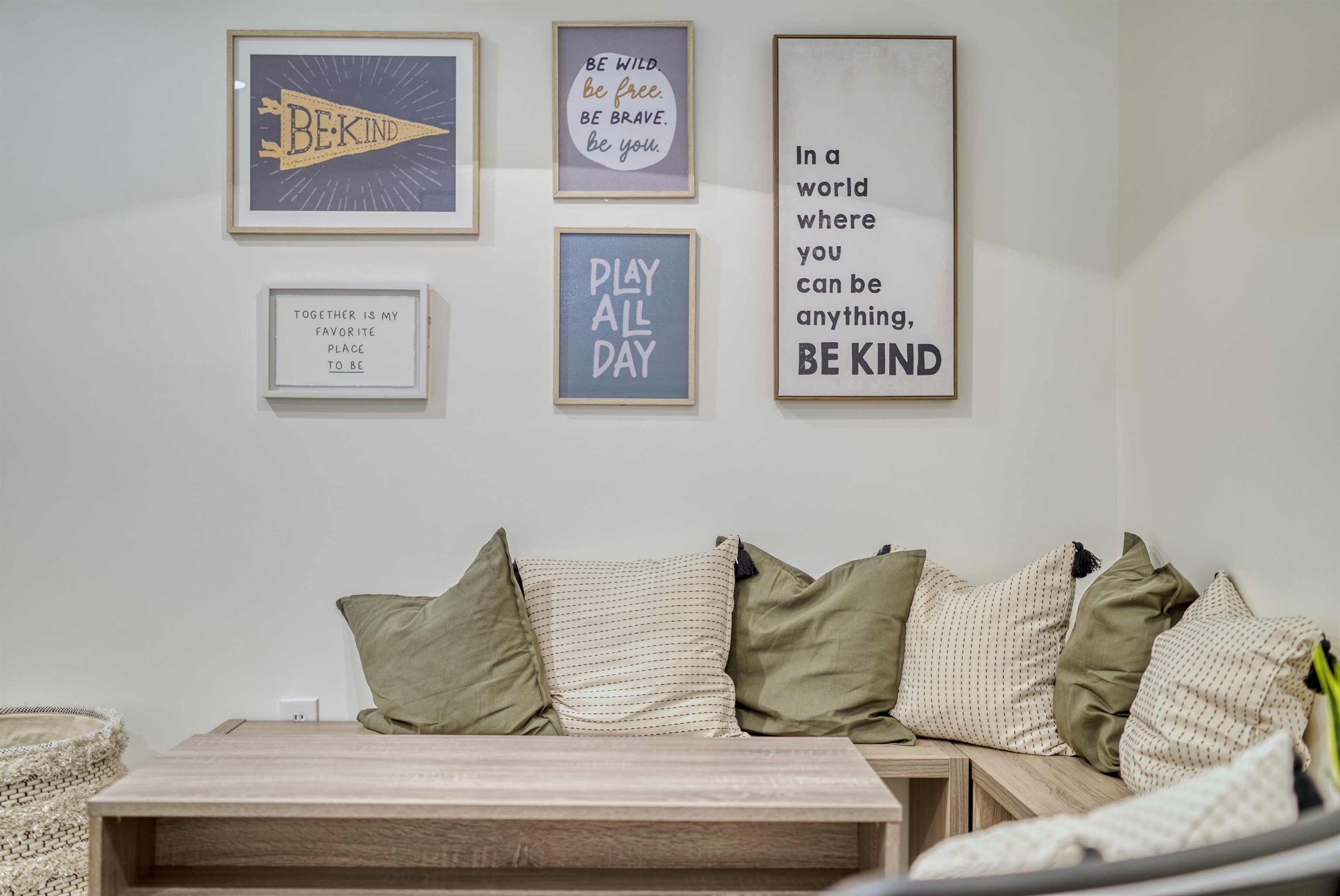 220 VIEW MOUNTAIN RD, STANLEY, Virginia 22851, 3 Bedrooms Bedrooms, ,2 BathroomsBathrooms,Residential,Silox Getaway,220 VIEW MOUNTAIN RD,672414 MLS # 672414