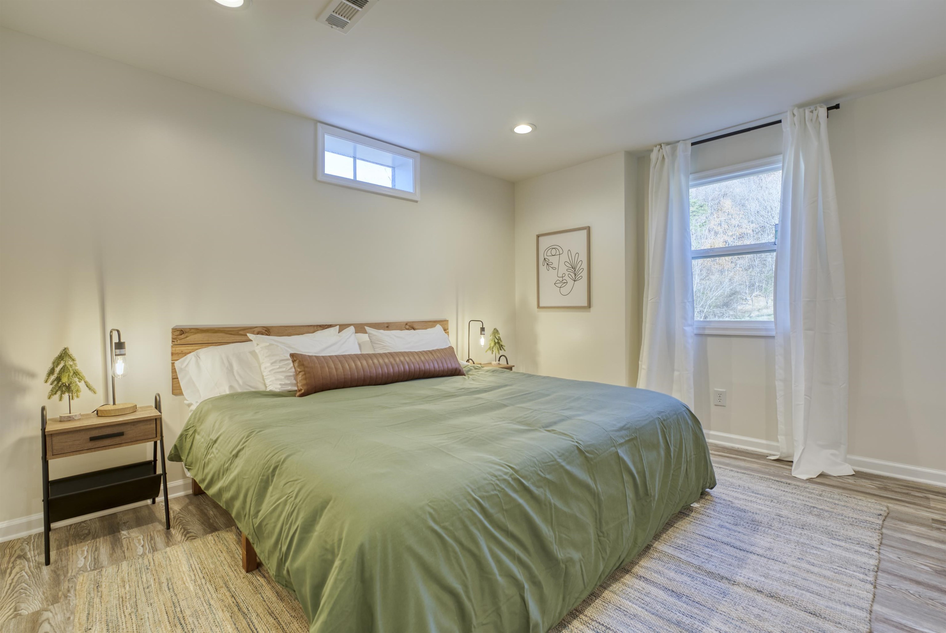 220 VIEW MOUNTAIN RD, STANLEY, Virginia 22851, 3 Bedrooms Bedrooms, ,2 BathroomsBathrooms,Residential,Silox Getaway,220 VIEW MOUNTAIN RD,672414 MLS # 672414