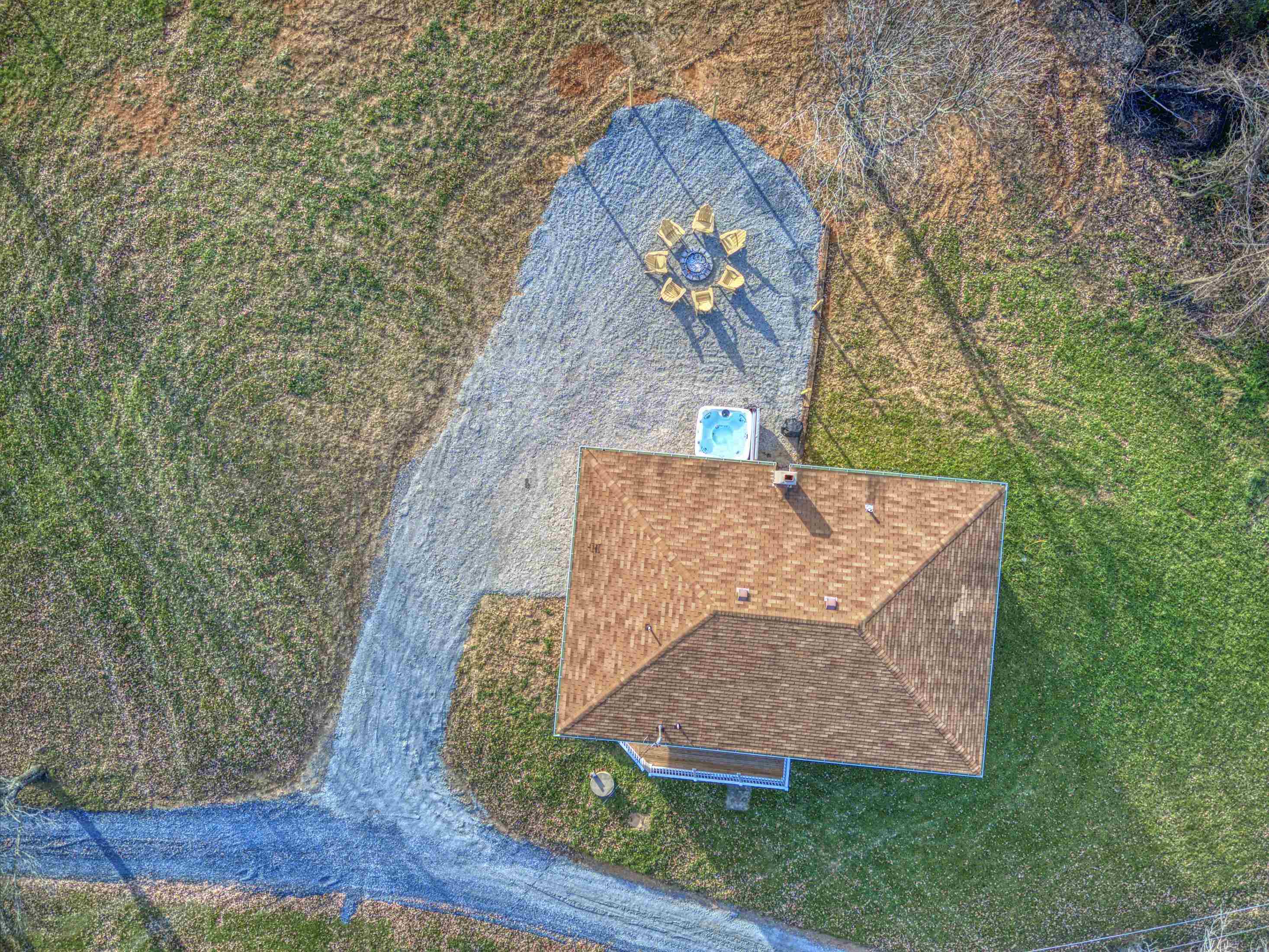 220 VIEW MOUNTAIN RD, STANLEY, Virginia 22851, 3 Bedrooms Bedrooms, ,2 BathroomsBathrooms,Residential,Silox Getaway,220 VIEW MOUNTAIN RD,672414 MLS # 672414