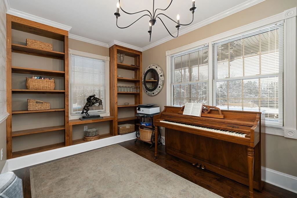 840 COMMERCE RD, STAUNTON, Virginia 24401, 4 Bedrooms Bedrooms, ,3 BathroomsBathrooms,Residential,840 COMMERCE RD,672415 MLS # 672415