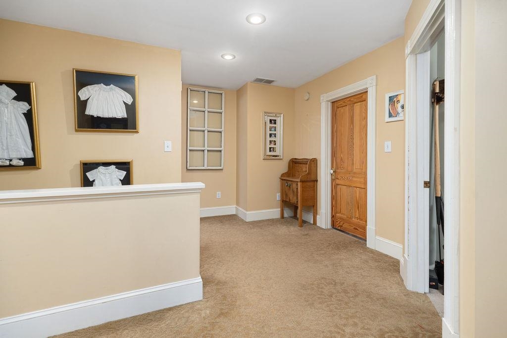 840 COMMERCE RD, STAUNTON, Virginia 24401, 4 Bedrooms Bedrooms, ,3 BathroomsBathrooms,Residential,840 COMMERCE RD,672415 MLS # 672415