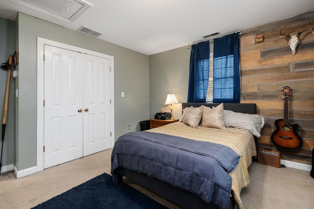 840 COMMERCE RD, STAUNTON, Virginia 24401, 4 Bedrooms Bedrooms, ,3 BathroomsBathrooms,Residential,840 COMMERCE RD,672415 MLS # 672415