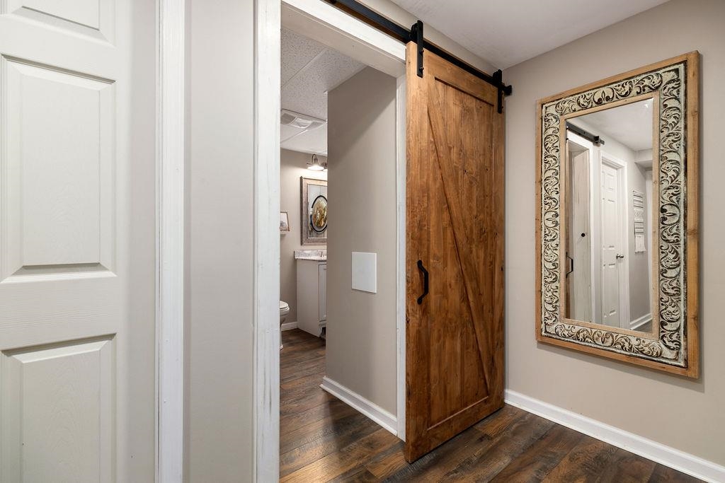 840 COMMERCE RD, STAUNTON, Virginia 24401, 4 Bedrooms Bedrooms, ,3 BathroomsBathrooms,Residential,840 COMMERCE RD,672415 MLS # 672415