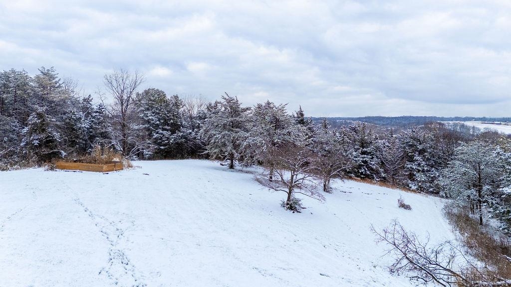 840 COMMERCE RD, STAUNTON, Virginia 24401, 4 Bedrooms Bedrooms, ,3 BathroomsBathrooms,Residential,840 COMMERCE RD,672415 MLS # 672415