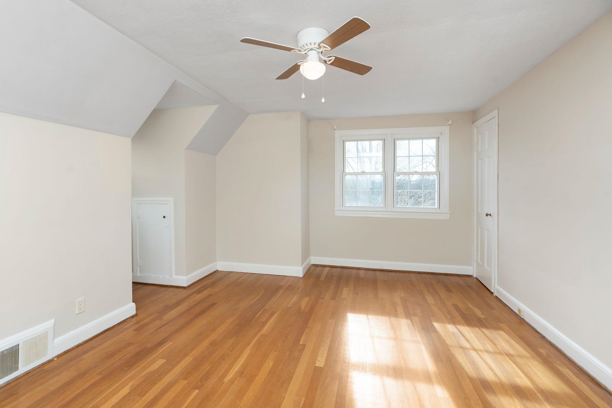 315 DUPONT CIR, WAYNESBORO, Virginia 22980, 3 Bedrooms Bedrooms, ,1 BathroomBathrooms,Residential,315 DUPONT CIR,672420 MLS # 672420