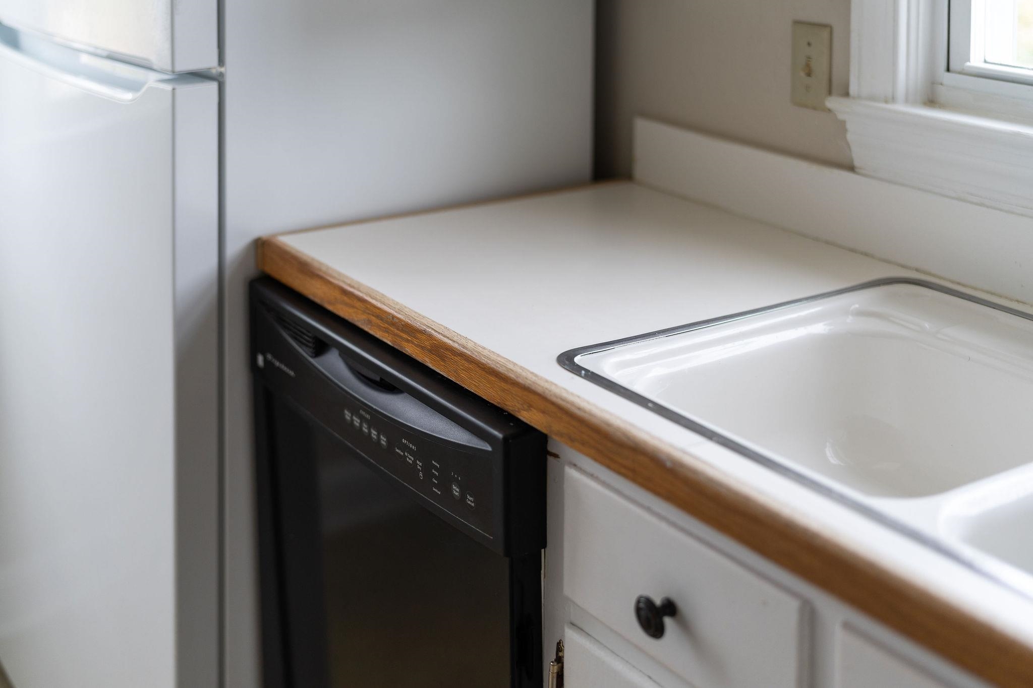 315 DUPONT CIR, WAYNESBORO, Virginia 22980, 3 Bedrooms Bedrooms, ,1 BathroomBathrooms,Residential,315 DUPONT CIR,672420 MLS # 672420