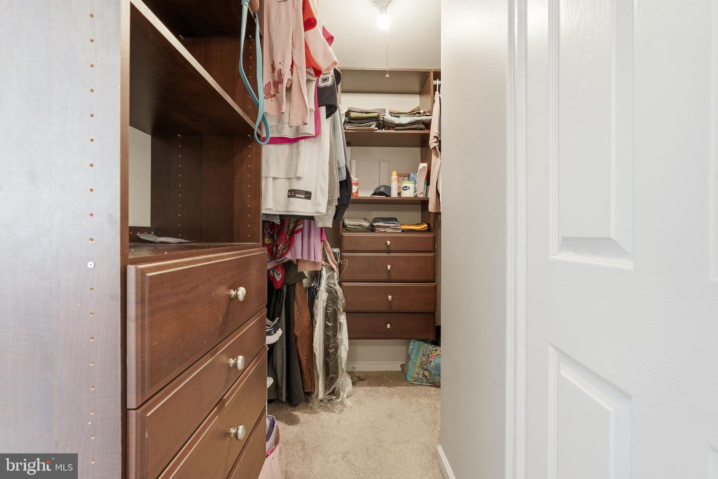 6311 BETSY ROSS CT, CENTREVILLE, Virginia 20121, 3 Bedrooms Bedrooms, ,2 BathroomsBathrooms,Residential,For sale,6311 BETSY ROSS CT,VAFX2279086 MLS # VAFX2279086