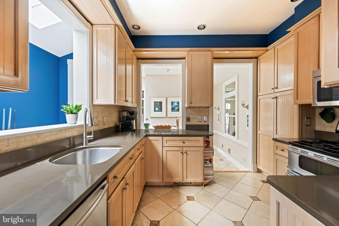 509 1/2 S FAIRFAX ST, ALEXANDRIA, Virginia 22314, 3 Bedrooms Bedrooms, ,2 BathroomsBathrooms,Residential,For sale,509 1/2 S FAIRFAX ST,VAAX2051992 MLS # VAAX2051992