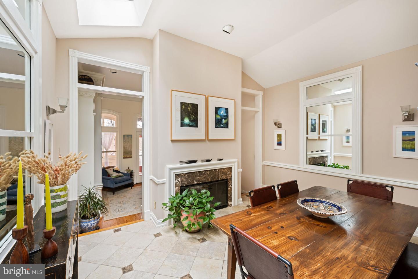 509 1/2 S FAIRFAX ST, ALEXANDRIA, Virginia 22314, 3 Bedrooms Bedrooms, ,2 BathroomsBathrooms,Residential,For sale,509 1/2 S FAIRFAX ST,VAAX2051992 MLS # VAAX2051992